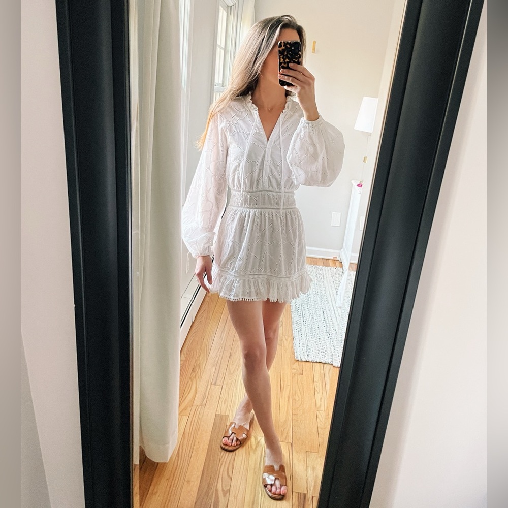 Alicia Bell White Eyelet V-Neck Long Sleeve Ruffle Mini Dress w Hearts, XS